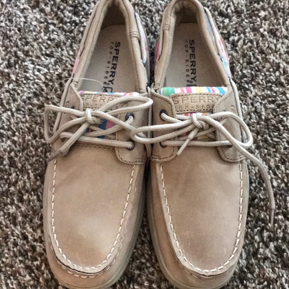 New Sperry Top-Sider shoes Sz 4.5
